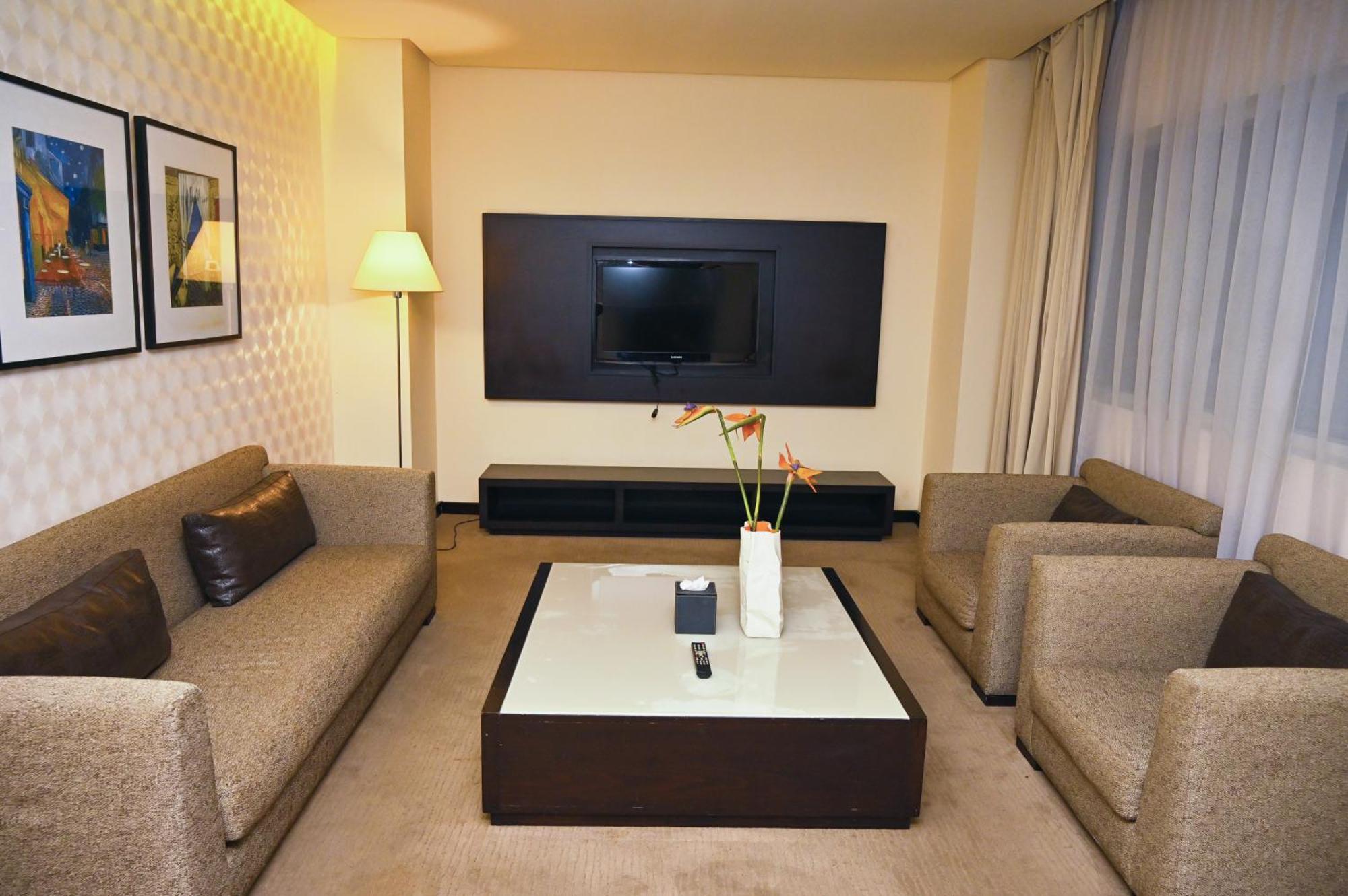 Hues Boutique Hotel Dubai Dış mekan fotoğraf